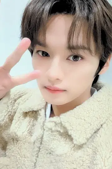 StrayKids 회장 한정판 LeeKnow THE SOUND 2/26