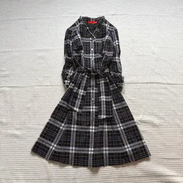 요크랜드 타탄 체크 원피스 셔링 소매 벨트 플레어 L