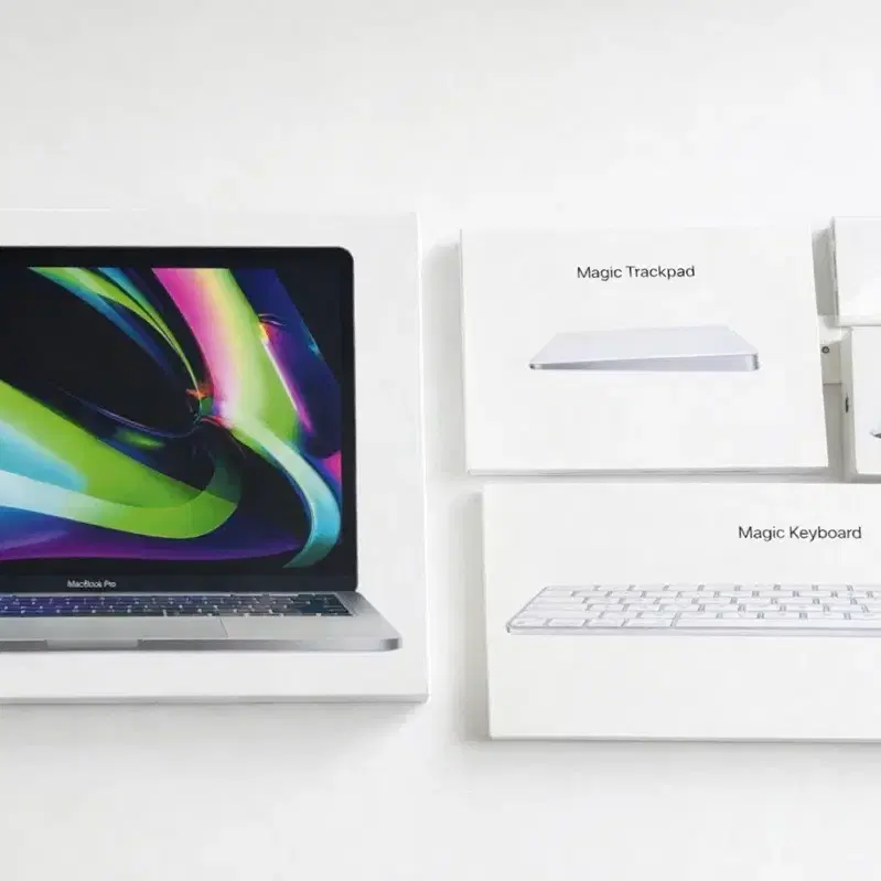 (급처)맥북 프로 M2 13인치 512Gb/8Gb +매직키보드,터치패드,