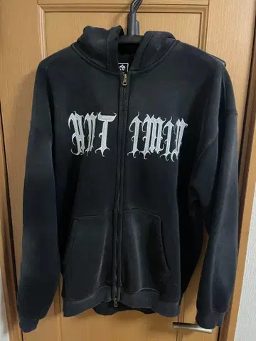 ANTIMID 블랙 지퍼 후드티 L