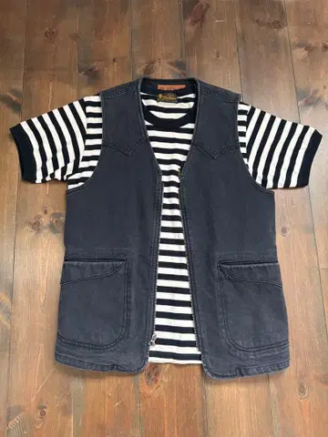 루드 갤러리 블랙 라벨 베스트&T셔츠 셋업