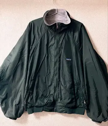 [ L 사이즈 레어 ] Patagonia 쉘드 캐플린 헌터 그린