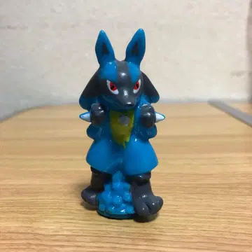 포켓몬 뽑기 인형 루카리오 피규어