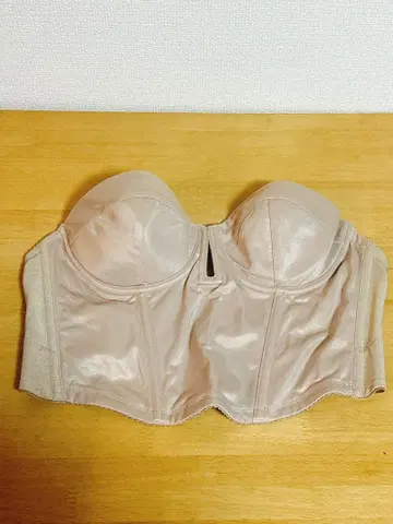 [가격 인하] 트리트 드레싱 이너 뷔스티에 D80 익스텐션 후크 포함