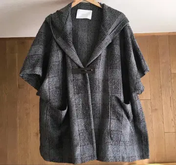 새상품급 FABIANA FILIPPI 파비아나 필리피 케이프 판초