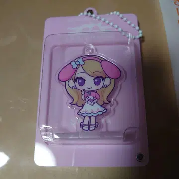 LE SSERAFIM 아크릴 키링 마이멜로디 사쿠라