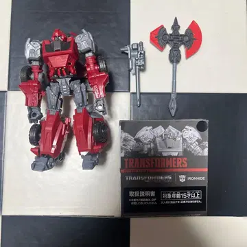 스튜디오 시리즈 트랜스포머 피규어 아이언하이드