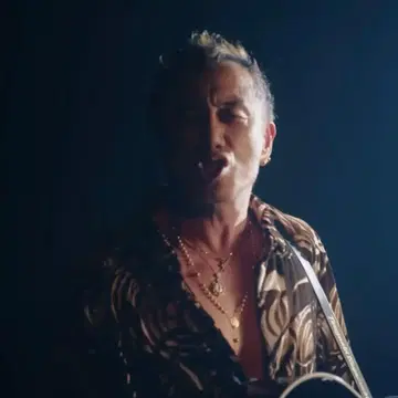 나가부치 츠요시 착용풍 로자리오 목걸이 나가부치