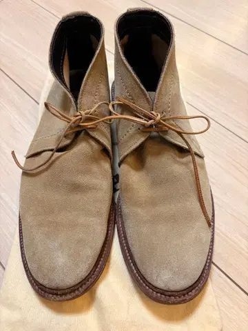 [ 중고 ] Alden 알든 스웨이드 처카 부츠 1494