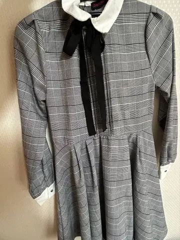 Lovetoxic 졸업 의상