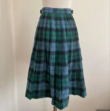 [ 새상품급 ] Yorkland 요크랜드 체크 패턴 플리츠 랩 스커트