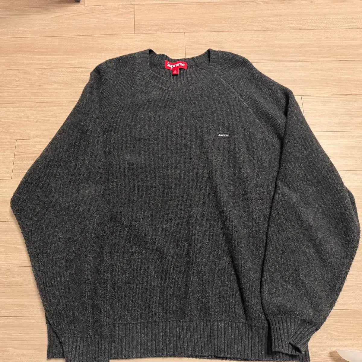 Supreme Bouclé Small Box Sweater Black 【公式通販】