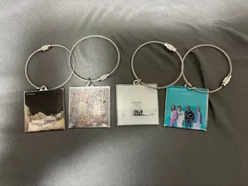 WEEZER 키링 가챠가챠