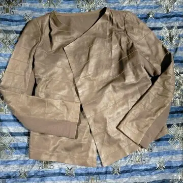 초레어 아마카 천연 가죽 가죽 자켓 라무 양 가죽 볼레로 가디건