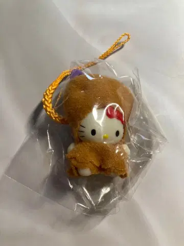 지역 한정 키티 홋카이도 한정 코스프레 버전 감자