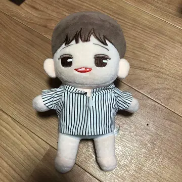 EXO 스트라이프 셔츠 봉제 인형 약 20cm