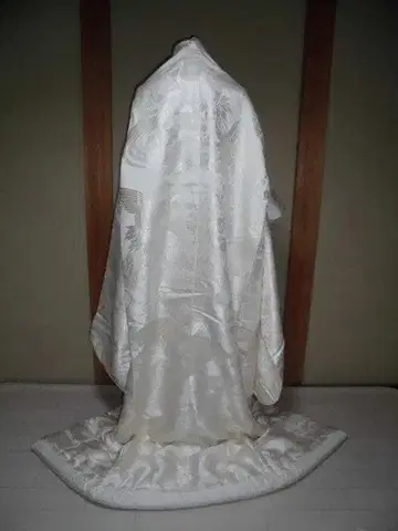 68 신부 기모노 시로무쿠 우치카케 학 문양 기모노 착용 연습용