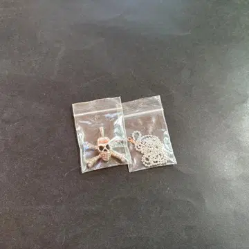 GOOD ROCKIN' 실버 펜던트 목걸이 로카빌리