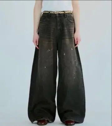 Camphor wood wide baggy overdye denim