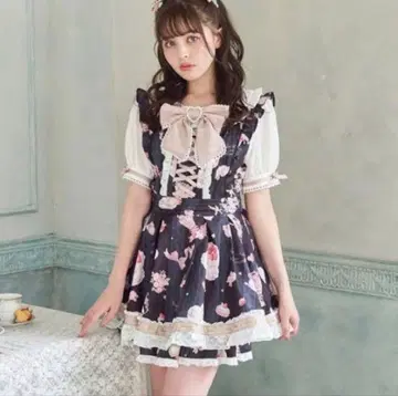 LIZLISA Salon de Fraise 셋업 반팔 가격 인하 불가