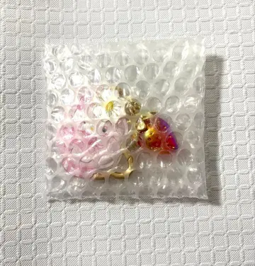 반짝반짝 후르츠 참 산리오 헬로키티 키티 대형 딸기 딸기