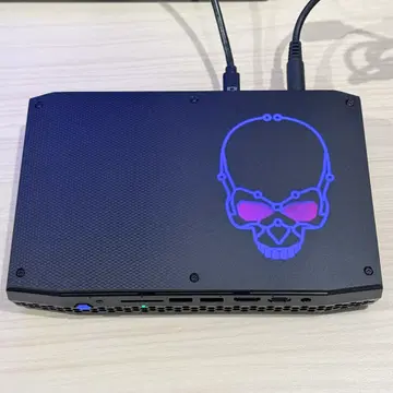 인텔 NUC8i7HVK 미니 게이밍 PC 베어본 | 브랜드 중고거래 플랫폼