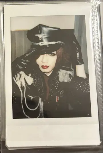 DIAURA 폴라로이드