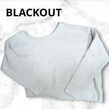 BLACKOUT 블랙아웃 원숄더 니트 오프숄더 베이지