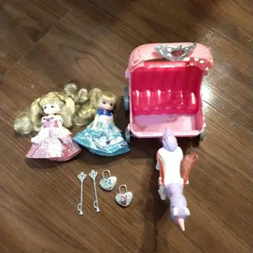 리카짱 꿈꾸는 공주님 미키짱마키짱 프리즘 프린세스 세트