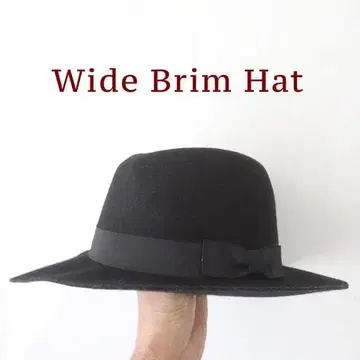 새상품급 넓은챙 중절모 블랙