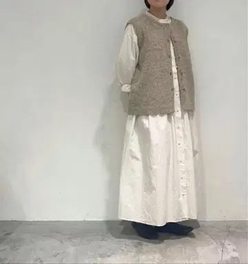 새상품급 늑대와 올빼미 니트 베스트