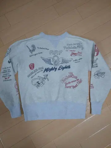 토이즈 맥코이 맨투맨