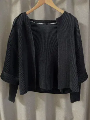 SPECCHIO 자켓&티셔츠 2세트 블랙