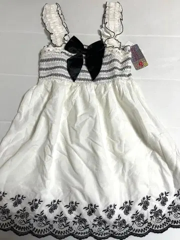 LIZLISA TRALALA 리즈리사 트랄라 리본 포함 코튼 원피스