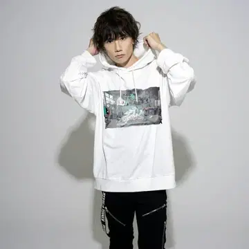 KENN KINGLYMASK 콜라보 후드티 성우 킹리마스크