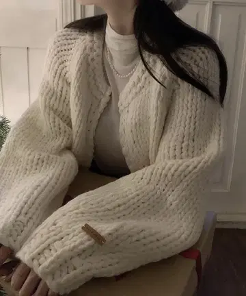 mieajunar handmade knit cardigan 아이보리
