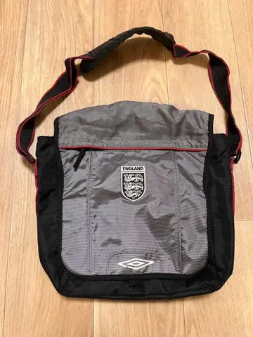 Umbro 메신저 백 잉글랜드
