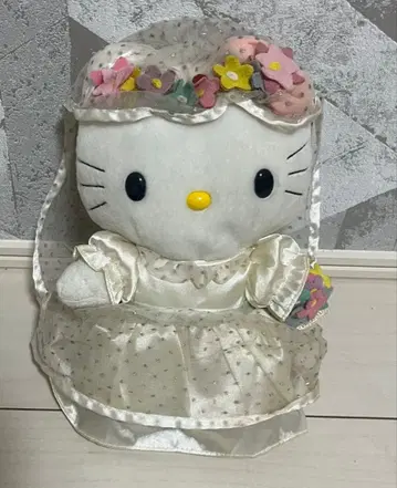 헬로키티 웨딩 드레스 봉제 인형