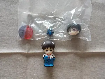 에반게리온 이카리 신지 피규어 2세트