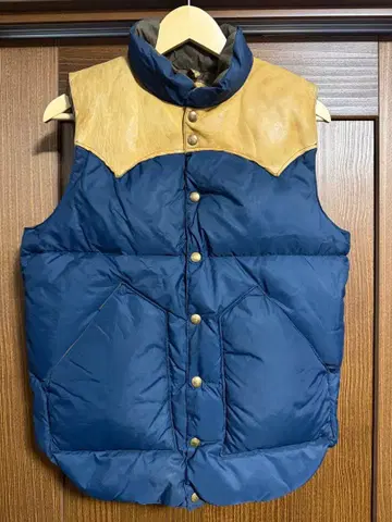 록키 마운틴 70s 다운 베스트 40 네이비 빈티지