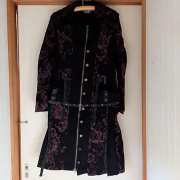 OZZ ON 드래곤 패턴 롱 재킷