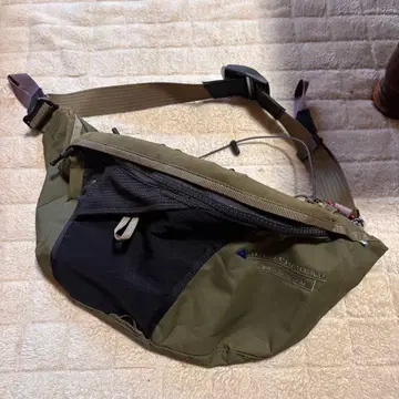 KLATTERMUSEN (클라터뮤젠)의 허리백