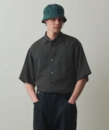 드레이프 코드 레인 레귤러 카라 숏 슬리브 셔츠