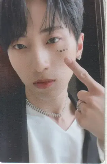 INI FC 한정판 허풍범 Awakening