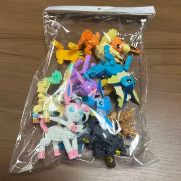 [ 중고 ] 메가콘스트럭스 이브이 진화 컬렉션 블록 470피스