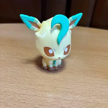 리피아 피규어