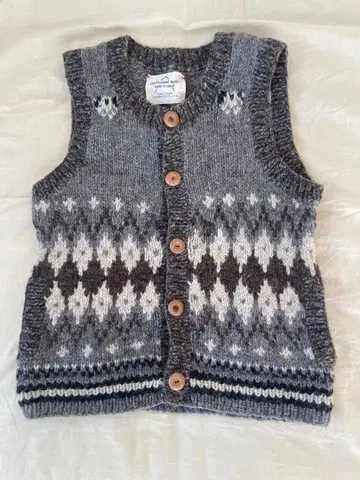 COWICHAN KNIT