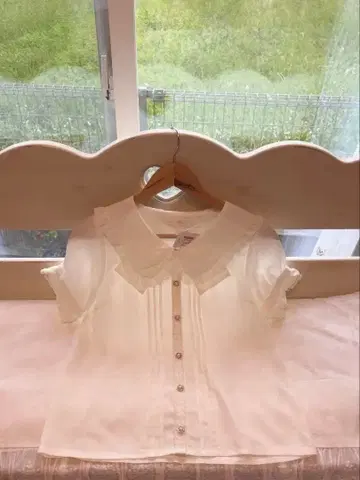 LIZLISA 리본 카라 블라우스