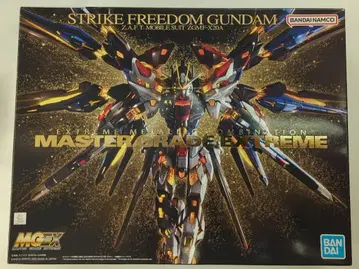 반다이 MGEX 스트라이크 프리덤 건담