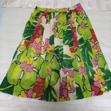 드리스반노튼 플리츠 스커트